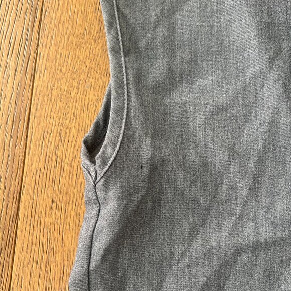 NWT FIGS Rafaela Oversized Scrub Top XS Slate Gray Technical Collection - Picture 2 of 7